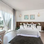 Residenza Il Punto בית הארחה פרוג'ה