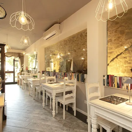 Residenza Il Punto 4*