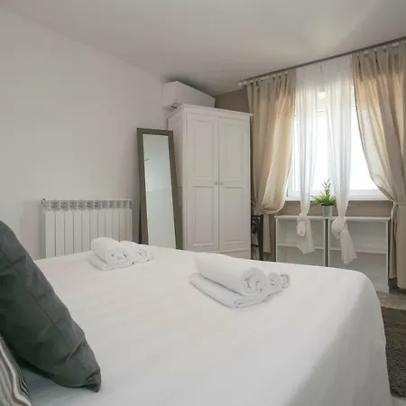 Residenza Il Punto ゲストハウス 4*
